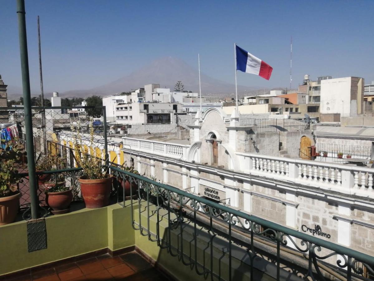 El Caminante Class Arequipa Buitenkant foto